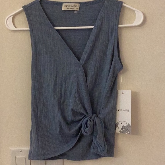 Love Wins Blue sz XS Top Deep V- Neck NWT Sleeveless Ribbed Knot Detail Modest - Picture 4 of 14